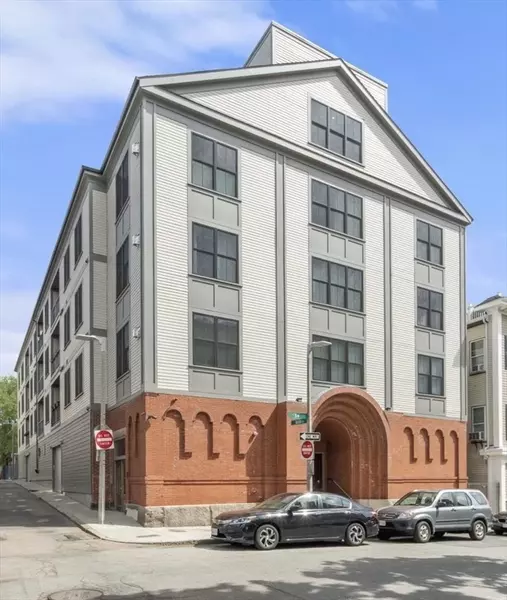 309 E Street #25, Boston, MA 02127
