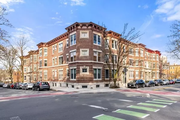 103 Winchester St #1, Brookline, MA 02446