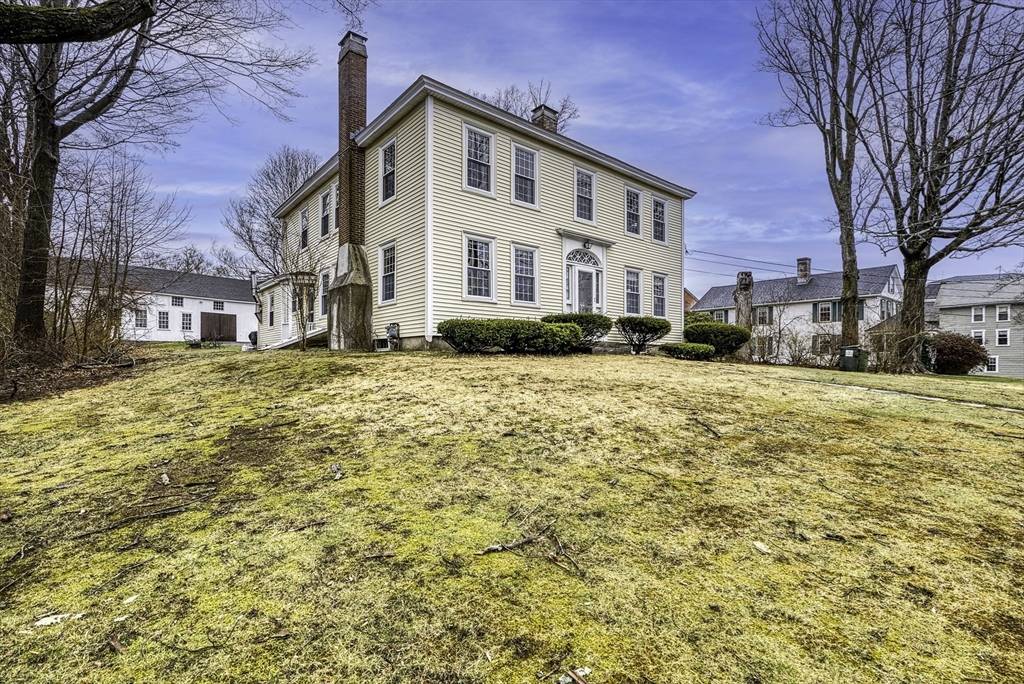 44 Summer Street, North Brookfield, MA 01535