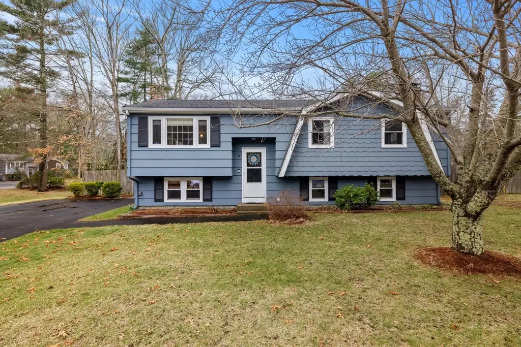 Norton, MA 02766,11 Wilbur St