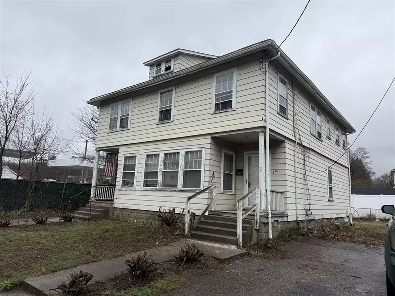 6-8 South St., Stoneham, MA 02180