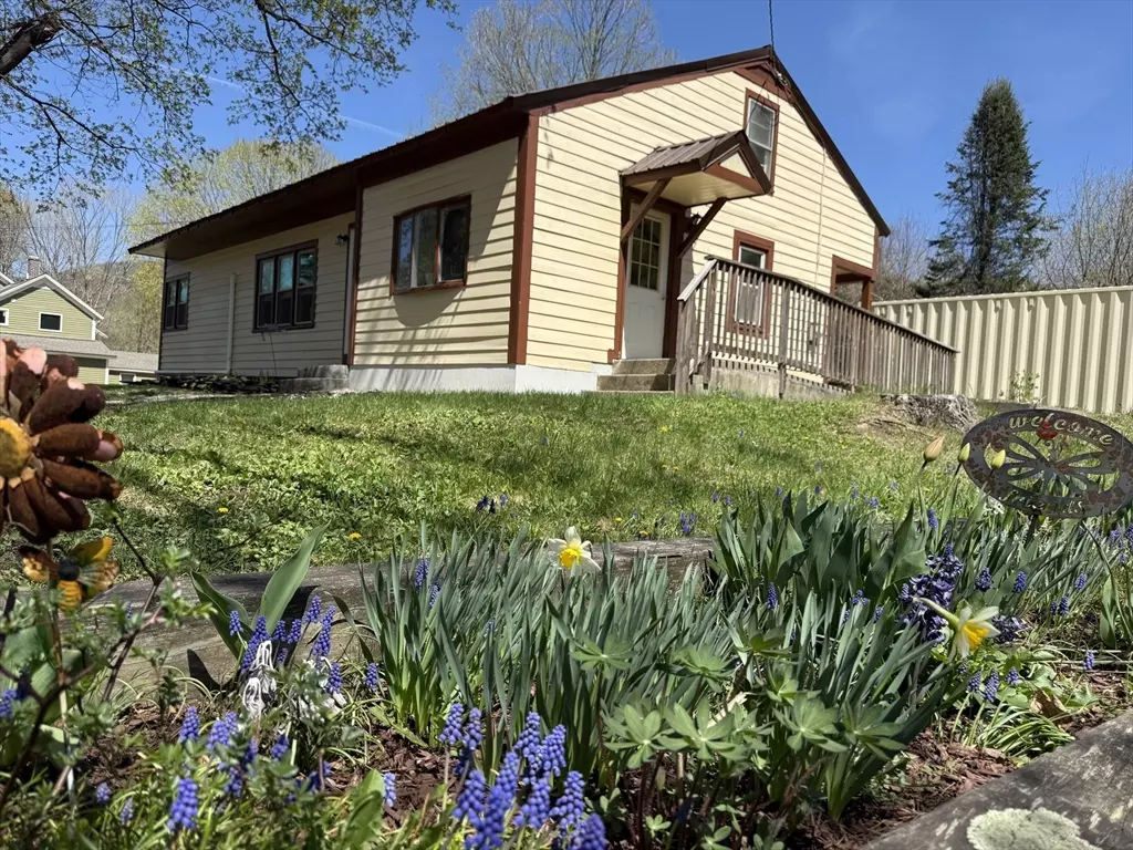 Colrain, MA 01340,300 Main Rd