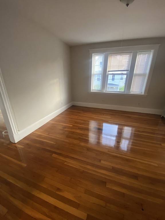 Lynn, MA 01902,81 Whiting St #12