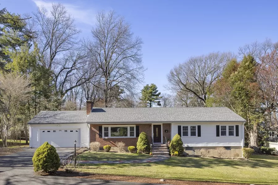 23 Lantern Lane, Arlington, MA 02474