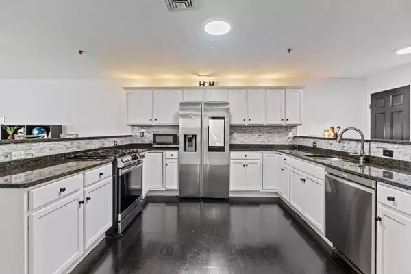 Revere, MA 02151,291 Revere St #9