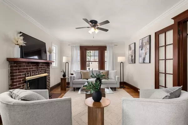 Boston, MA 02131,52 Sheffield Rd #2