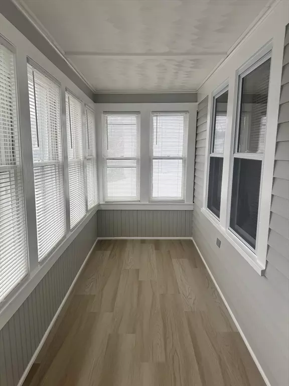Ludlow, MA 01056,16 Bristol Street