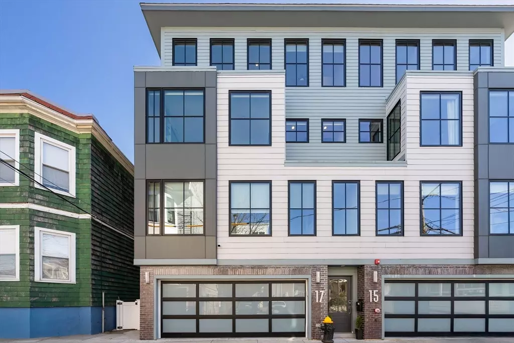 Boston, MA 02127,15-17 Swallow St #2