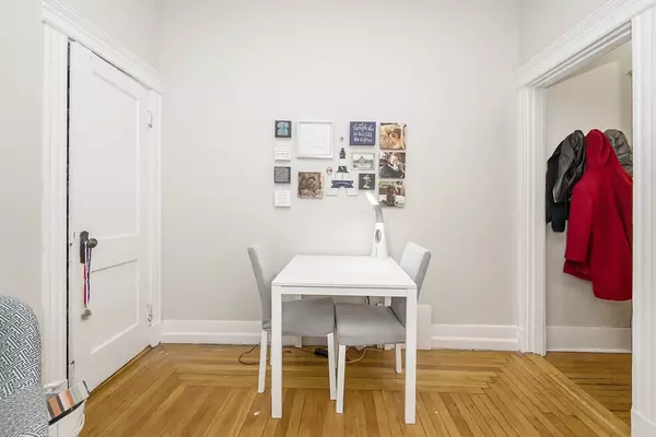 Boston, MA 02215,137 Peterborough #4