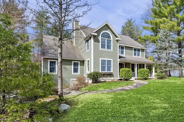 6 Hickory Ln, Georgetown, MA 01833