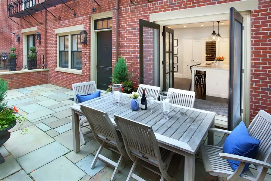 7 Spruce Court, Boston, MA 02108