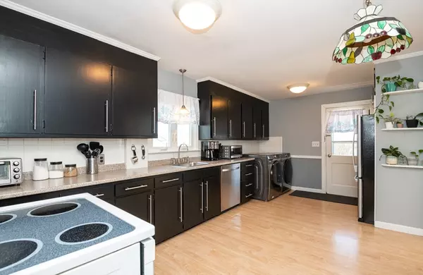 Peabody, MA 01960,11 Tuckers Ct