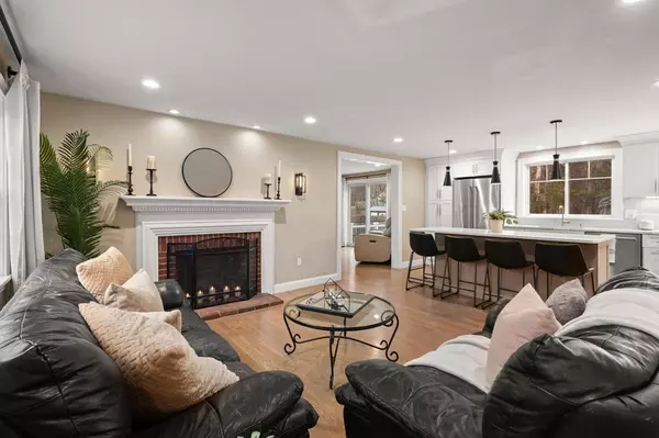 North Reading, MA 01864,9 Orchard Drive