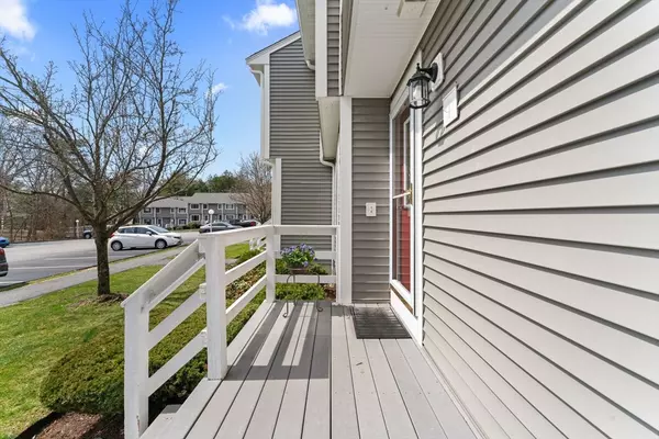 Walpole, MA 02081,20 Hartshorn Place #20