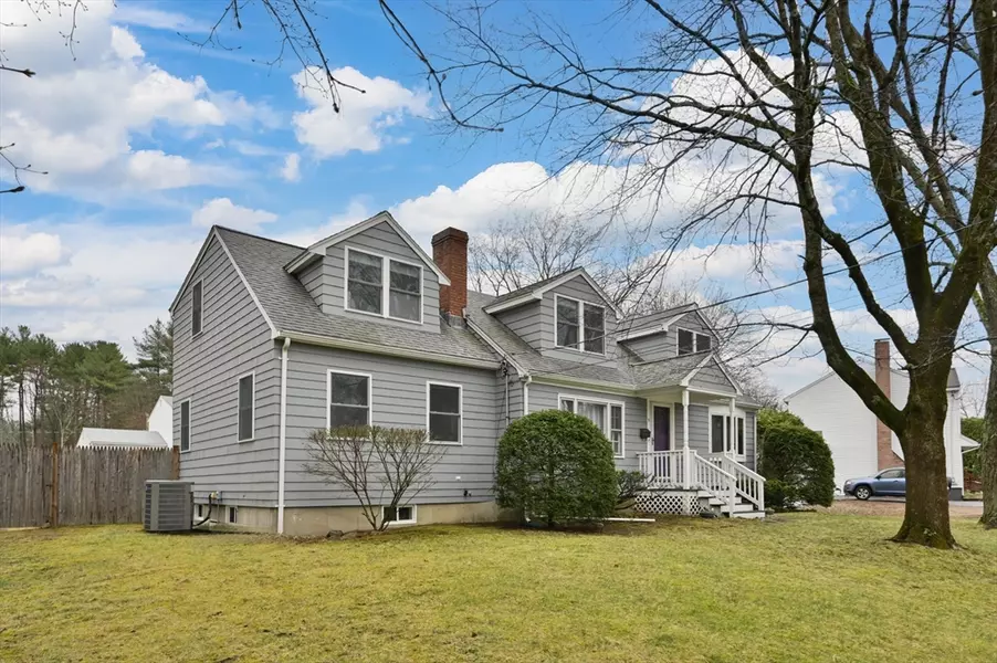 5 Lindor Road, North Reading, MA 01864