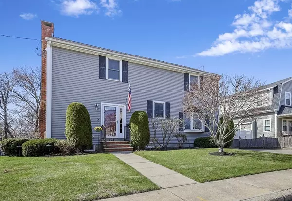 121 Adams Ave, Newton, MA 02465