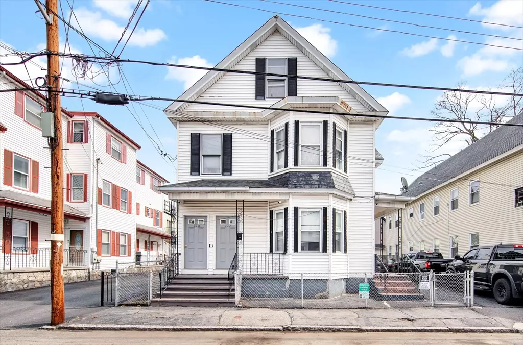 Lowell, MA 01852,220 Concord St
