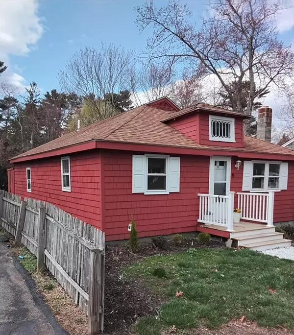 Halifax, MA 02338,9 11th Ave