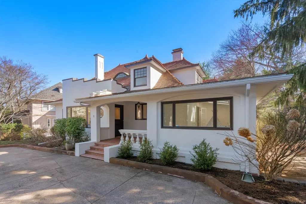 Newton, MA 02459,15 Clark St