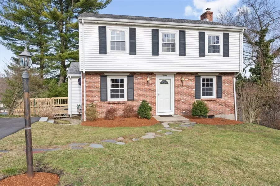 15 Shawmut Road, Waltham, MA 02452