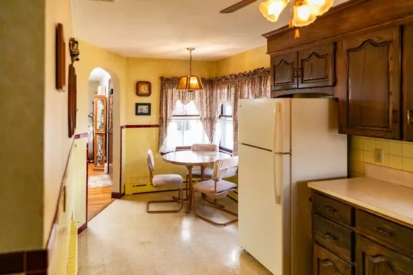 Milford, MA 01757,5 S Richard St