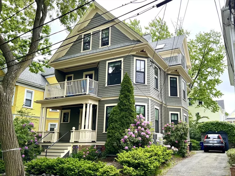 37 Banks Street #3, Somerville, MA 02144