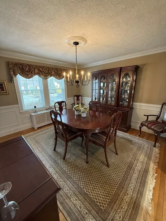 Belmont, MA 02478,30 Chilton St