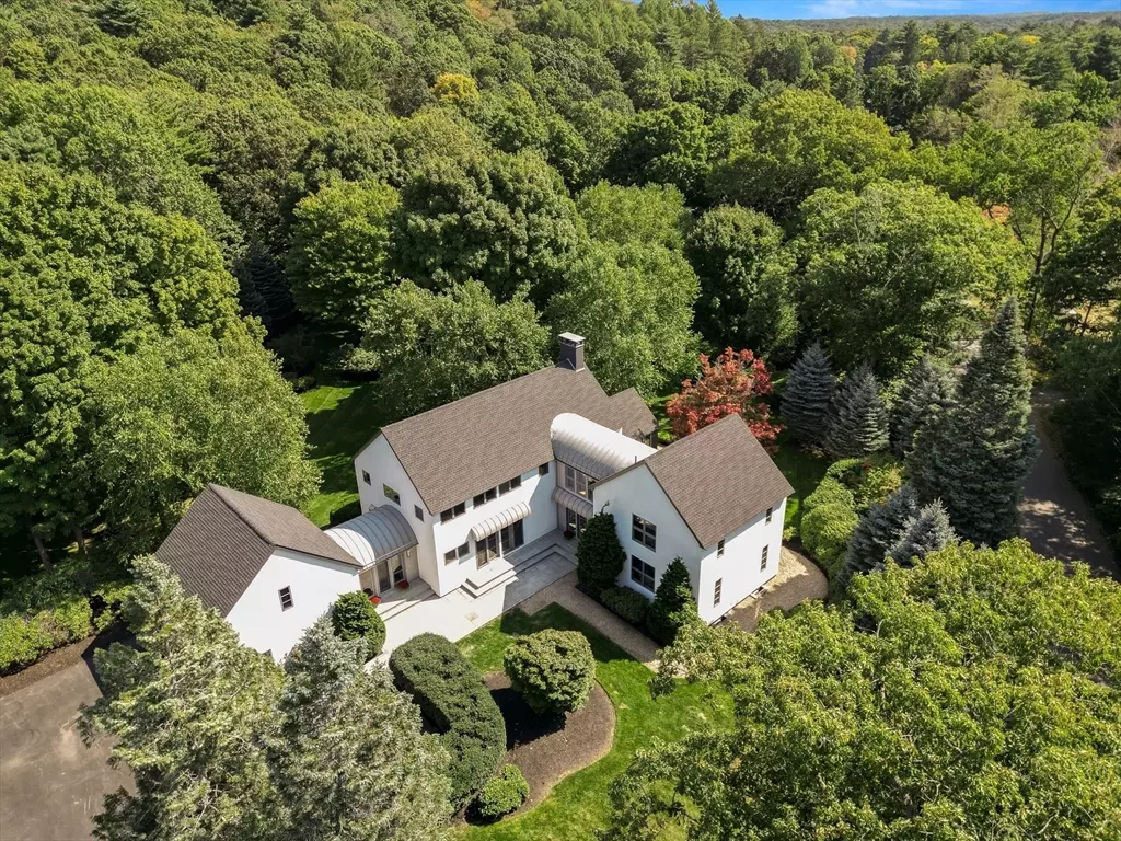 Hamilton, MA 01982,130 Meyer Rd