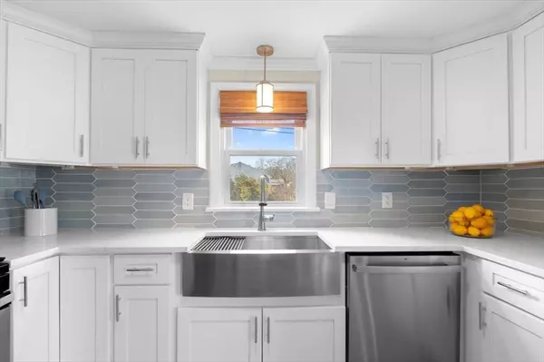 Yarmouth, MA 02664,26 Wren Way