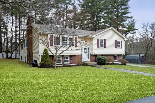 North Reading, MA 01864,4 Shady Hill Drive