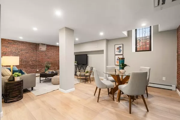 Boston, MA 02116,19 Cortes St #11