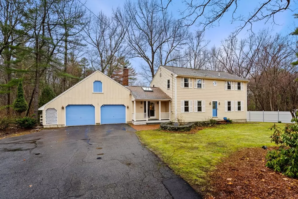 Dunstable, MA 01827,76 Hardy St