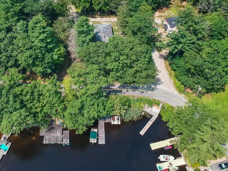 7 Reservoir Heights Rd, Otis, MA 01253