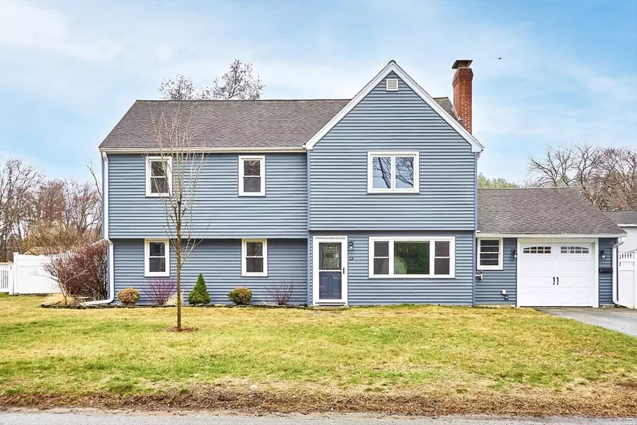 13 Reo Rd, Maynard, MA 01754