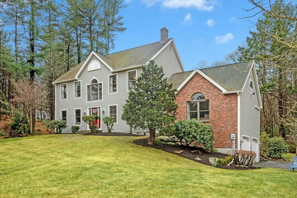 Holden, MA 01520,97 Willow Brook Rd