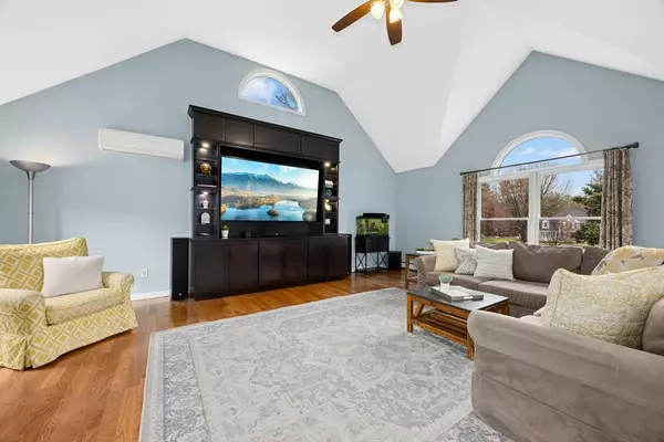 Holden, MA 01520,97 Willow Brook Rd