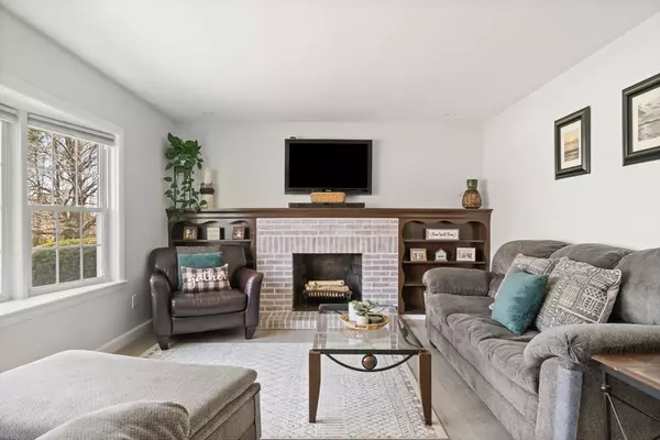 Bellingham, MA 02019,660 S Main St