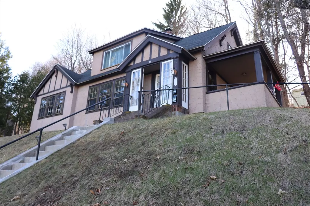 Worcester, MA 01602,26 St Elmo Rd