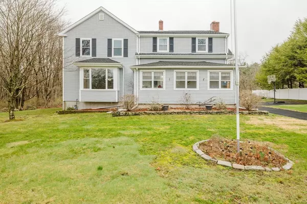 Seekonk, MA 02771,36 Hope