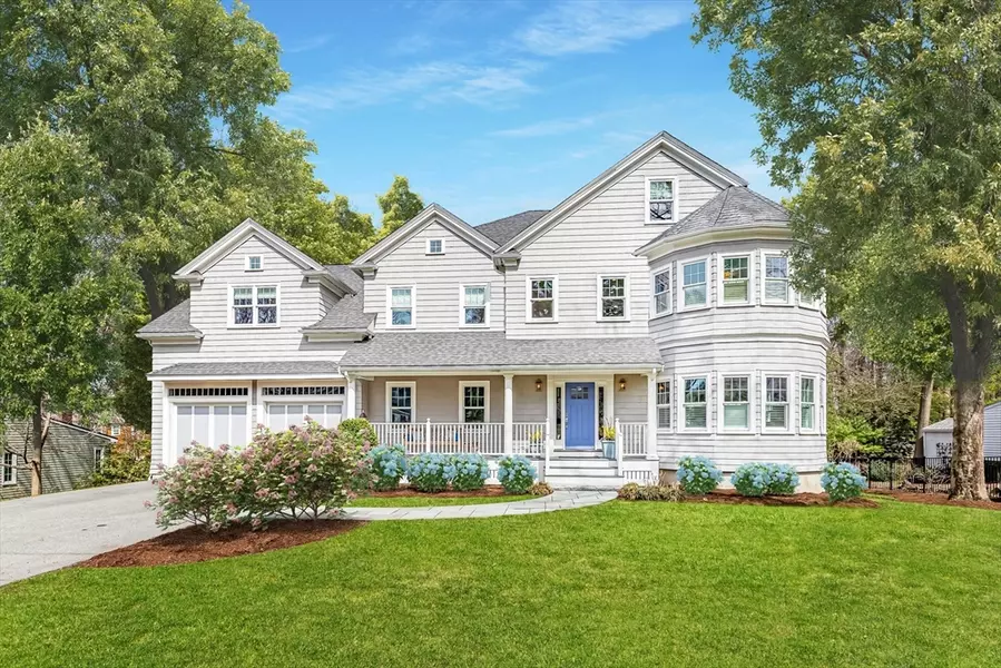 10 Woodland Road, Lexington, MA 02420