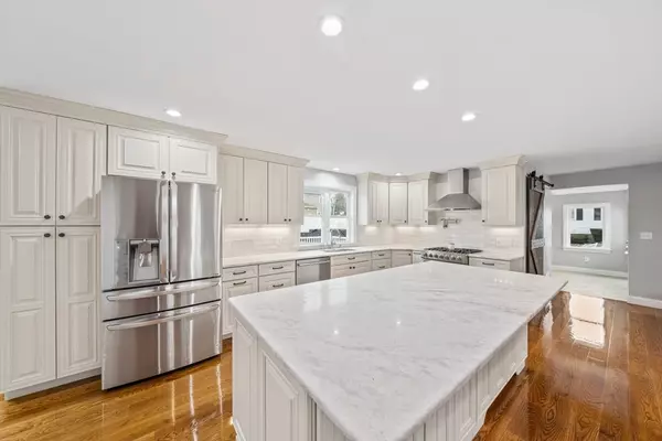 Braintree, MA 02184,61 Leahaven Ter