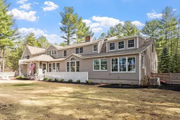 Andover, MA 01810,17 Enfield Drive