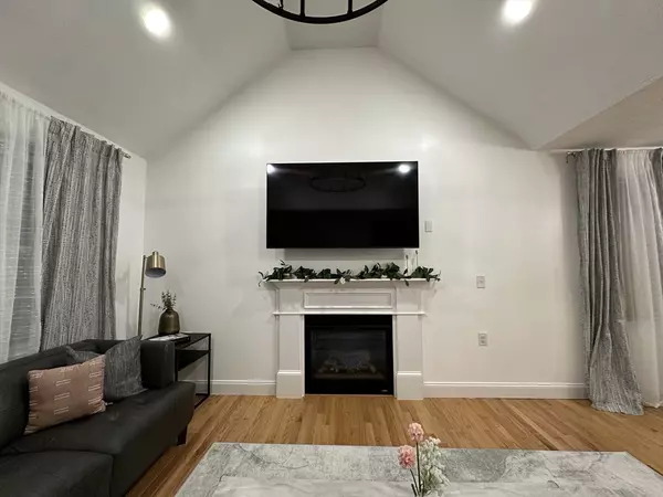 Milford, MA 01757,34 Zain Cir #34