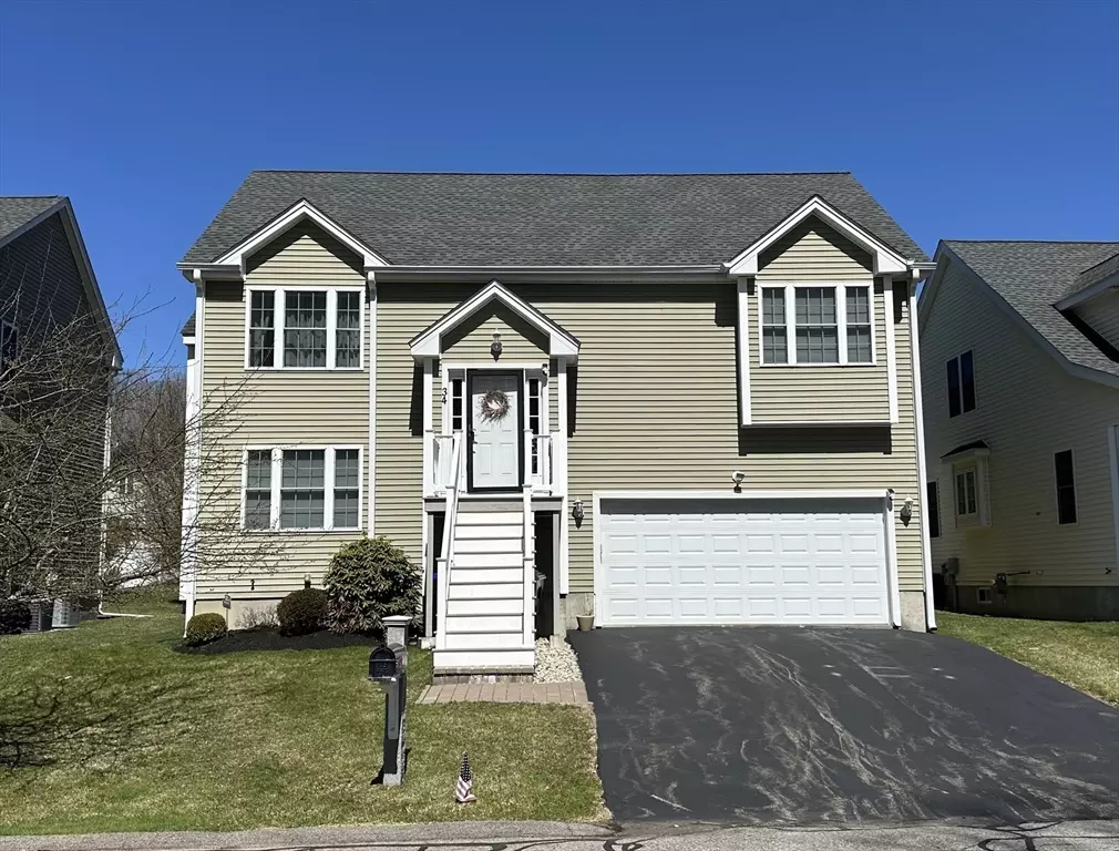 Milford, MA 01757,34 Zain Cir #34