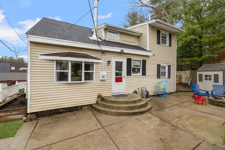 5 Bertine, Bellingham, MA 02019