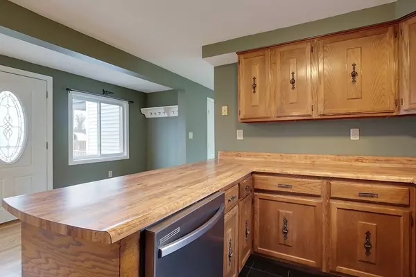 Pepperell, MA 01463,61 Mill St