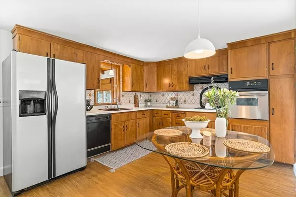 Winchester, MA 01890,48 Tremont Street