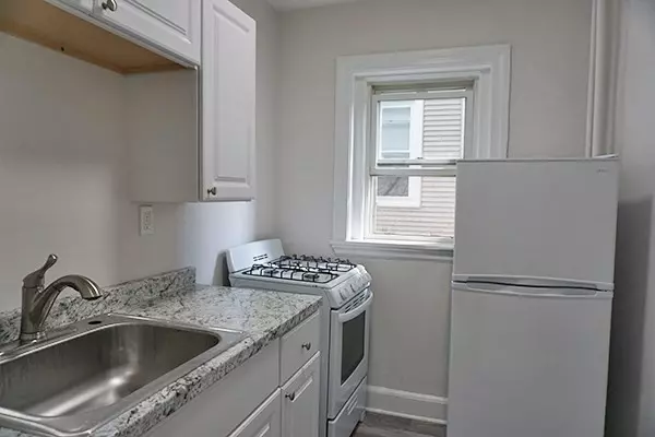Waltham, MA 02453,95 Adams St #02