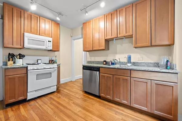 Cambridge, MA 02140,7 Richard Ave