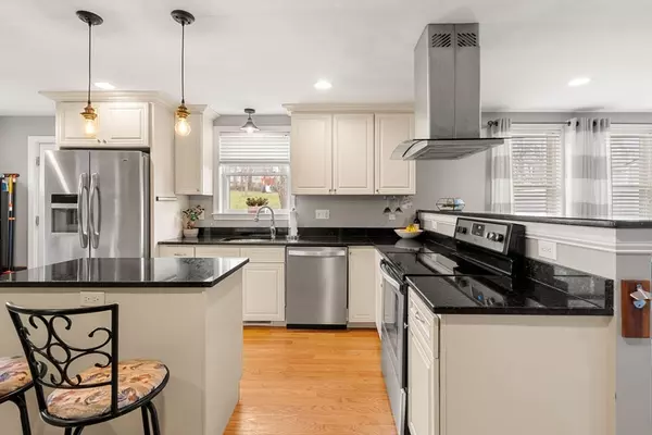 Billerica, MA 01821,19 Fuller Rd